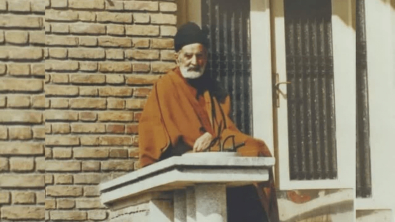 معماری که هم رضاخان دنبالش فرستاد هم آیت‌الله بروجردی