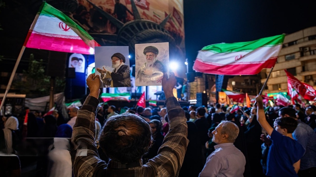 باشگاه خبرنگاران -انقلاب اسلامی؛ ققنوس ایرانی