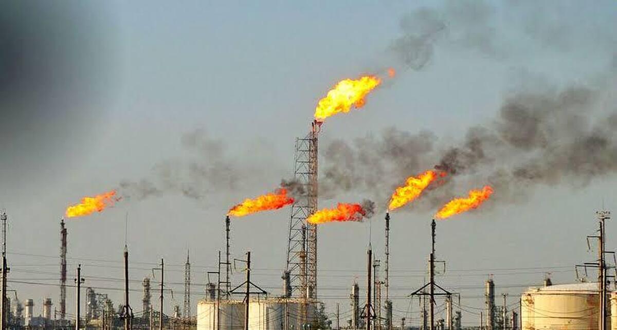 باشگاه خبرنگاران -جمع‌آوری گاز‌های مشعل و خاموشی ۵۷ مشعل نفتی طی دو سال گذشته