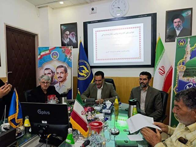 خروجِ ۵۳ هزار مددجوی کرمانی از چرخه‌ی فقر؛ کمیته امداد از توزیع پول به اشتغال پایدار تغییر ریل داد