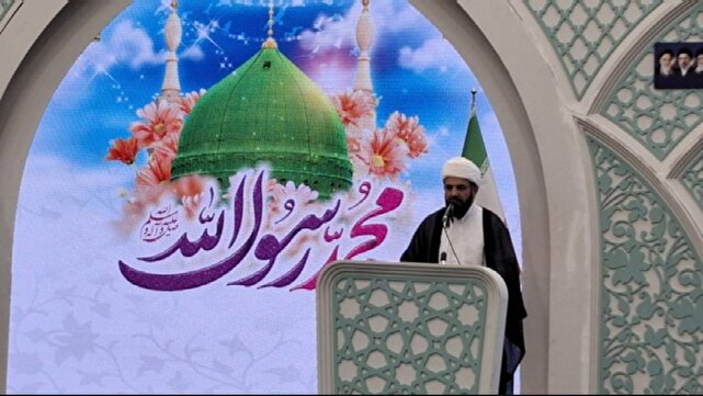 وحدت اسلامی، پایه ساخت ایرانی سربلند است