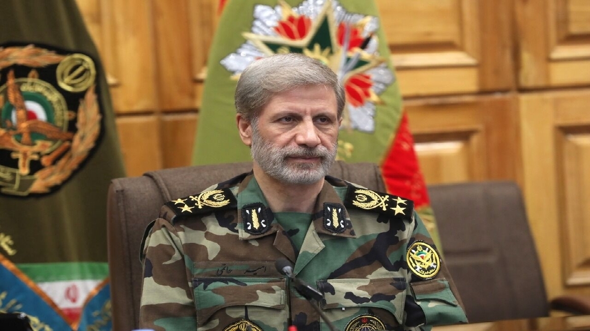 باشگاه خبرنگاران -سرلشکر حاتمی: تعرض به ایران با پاسخی قاطع و پشیمان‌کننده مواجه می‌شود