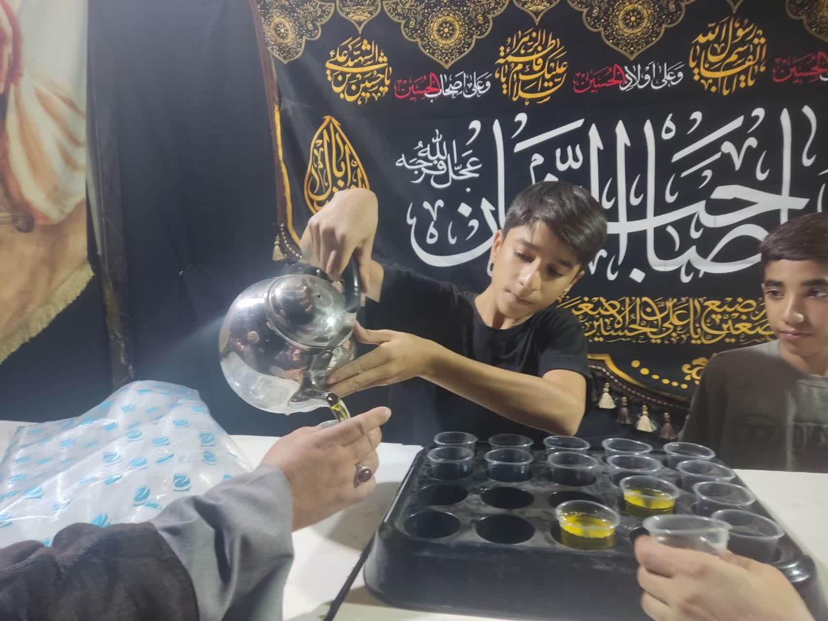 برپایی ایستگاه صلواتی در قم