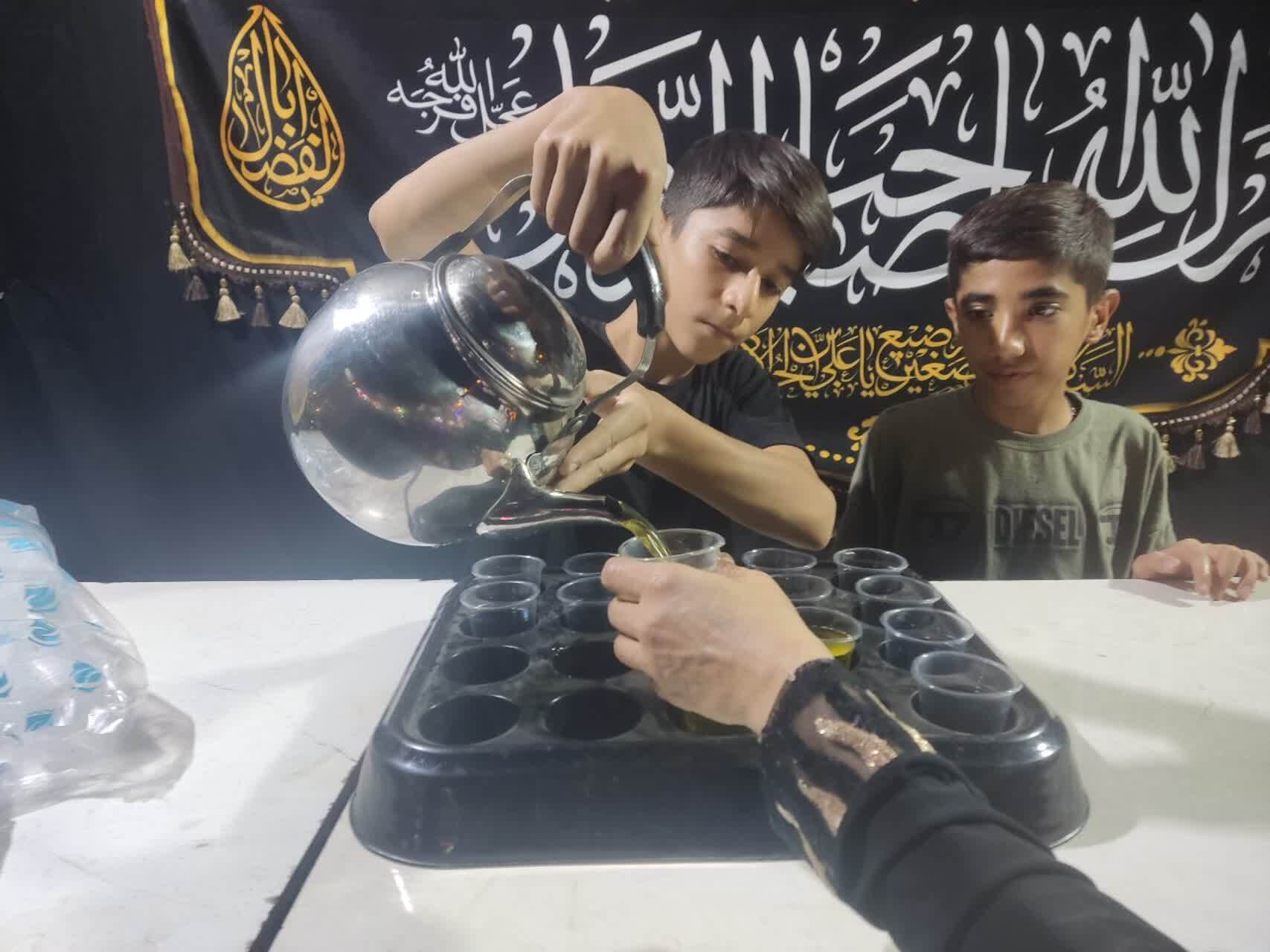 برپایی ایستگاه صلواتی در قم به مناسبت شهادت حضرت معصومه (س)