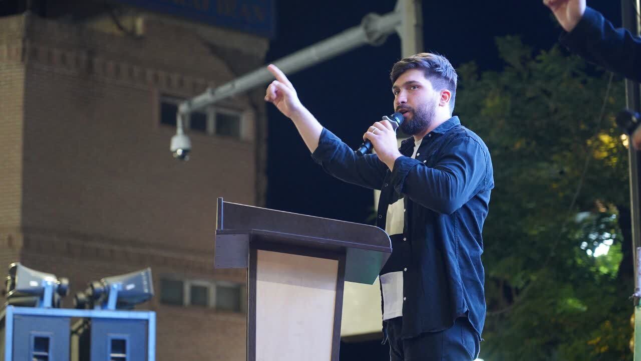 تداوم حضور مردم انقلابی خوی در میدان مقاومت