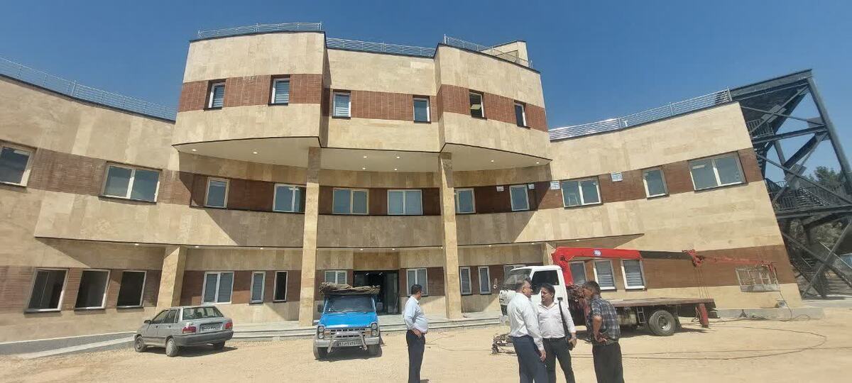 باشگاه خبرنگاران -افتتاح ۸ پروژه و آغاز عملیات اجرایی ۱۶ طرح بهداشتی و درمانی در چهارمحال‌وبختیاری همزمان با هفته دولت