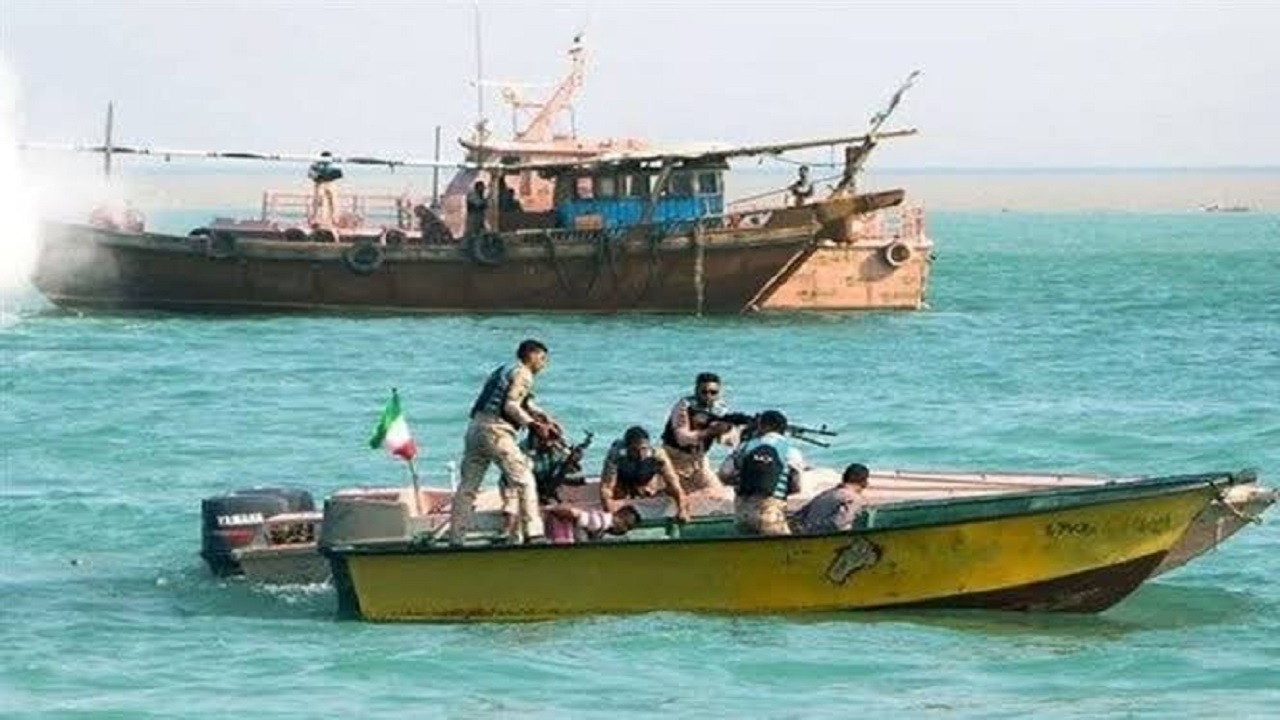 کشف ۶۰ هزار لیتر سوخت قاچاق توسط دریابانان ماهشهر