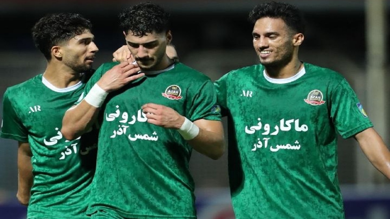 شمس‌آذر نخستین پیروزی فصل را مقابل نساجی جشن گرفت