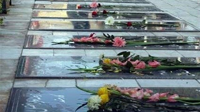 حال و هوای گلزار شهدای شهر شهباز از لنز دوربین شهروندخبرنگار