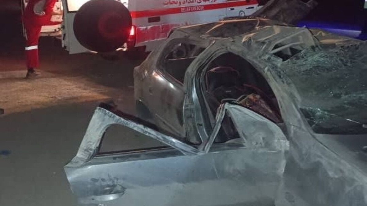 باشگاه خبرنگاران -واژگونی پژو در جاده علویجه اصفهان؛ فوت ۲ سرنشین حادثه