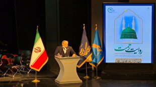 عراقچی: وحدت جهان اسلام را با هر شرایطی پیگیری می‌کنیم