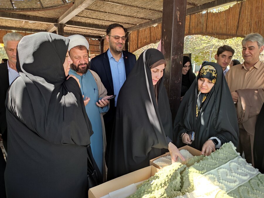 از توانمندی تا نمایشگاهی که رنگ امید دارد از توانمندی تا نمایشگاهی که رنگ امید دارد