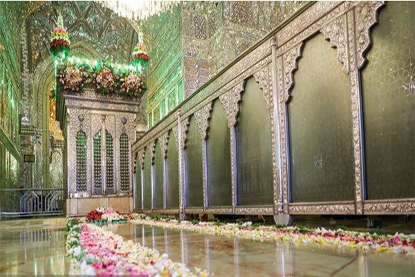 طنین وحدت و شادی در سومین حرم اهل‌بیت (ع) + فیلم