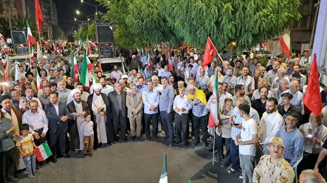 اجتماع باشکوه مردم باصلابت خوی در میدان مقاومت