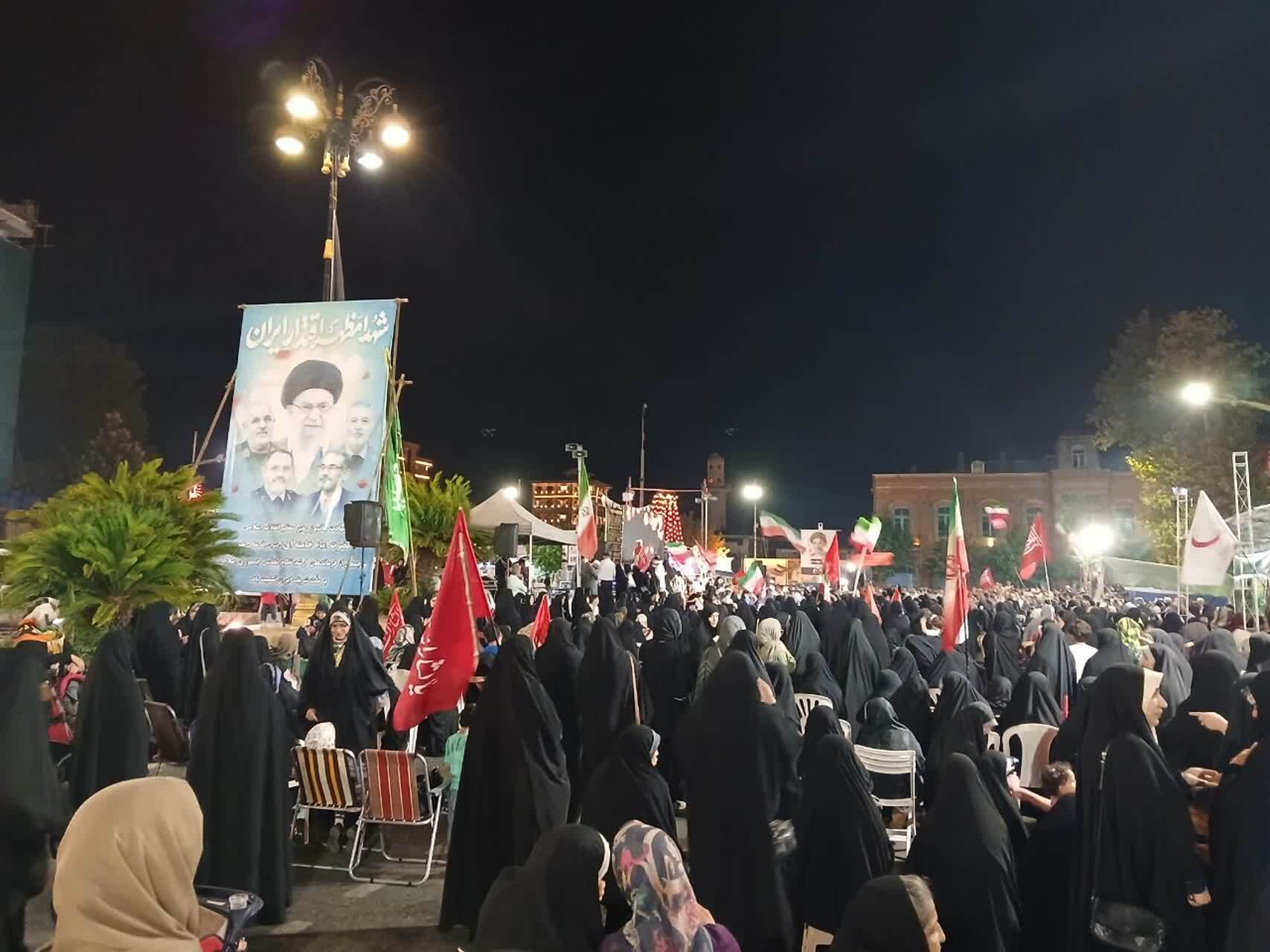 برپایی مراسم جشن و سرور ۱۷ ربیع الاول در اقصی نقاط کشور برپایی مراسم جشن و سرور ۱۷ ربیع الاول در اقصی نقاط کشور