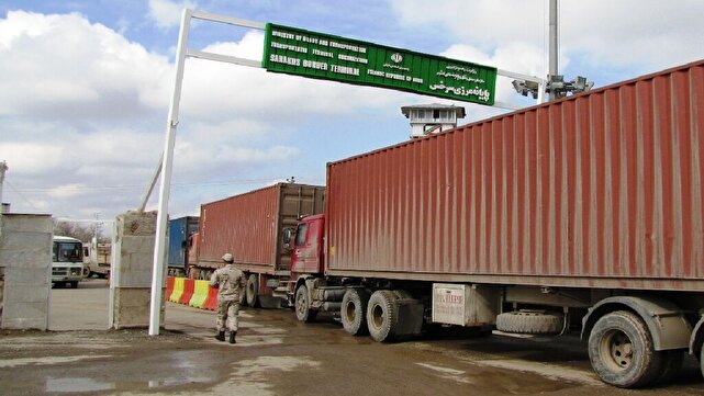 واردات و صادرات کالا در مرز سرخس رونق گرفت