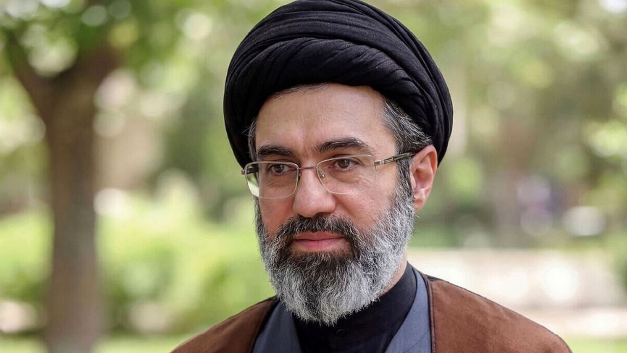 رهبر معظم انقلاب: نشانه‌های تأثیر پررنگ فراجا در جنگ‌های اخیر آشکارتر شد