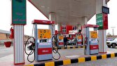 روکش فرسوده آسفالت در مسیر جایگاه سوخت پرچم رانندگان را به دردسر انداخت + فیلم