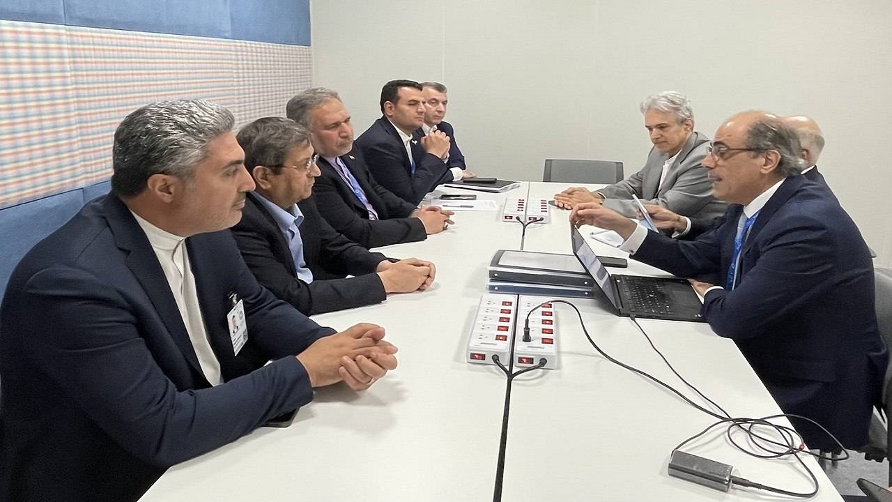 صندوق بین المللی پول در ارزیابی‌های خود رویکردی واقع‌بینانه اتخاذ کند