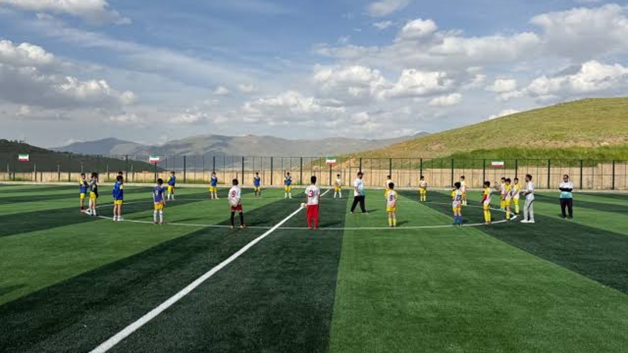 ۱۰ طرح ورزشی روستایی با اعتبار ۴۵ میلیارد تومان در کردستان آماده بهره‌برداری است