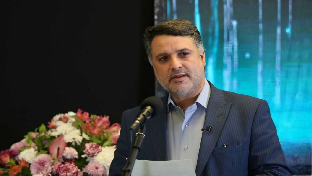 از فعالیت‌های فرهنگی تکراری در دانشگاه‌ها فاصله بگیریم