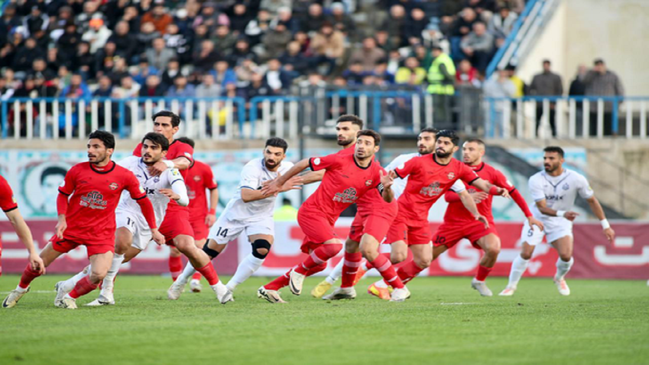 تراکتور با شکار قو به دنبال بازگشت به صدر جدول