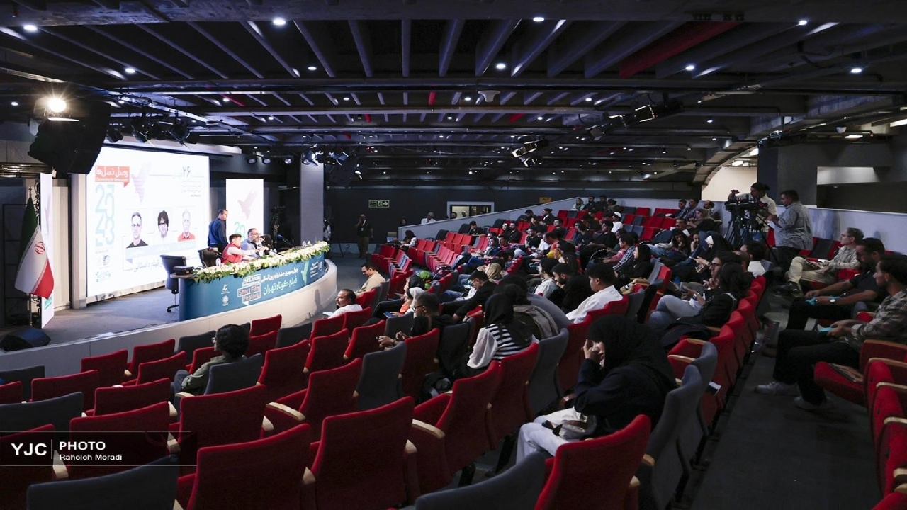 باید در باکس‌های نمایش جشنواره فیلم کوتاه تهران بازنگری صورت گیرد