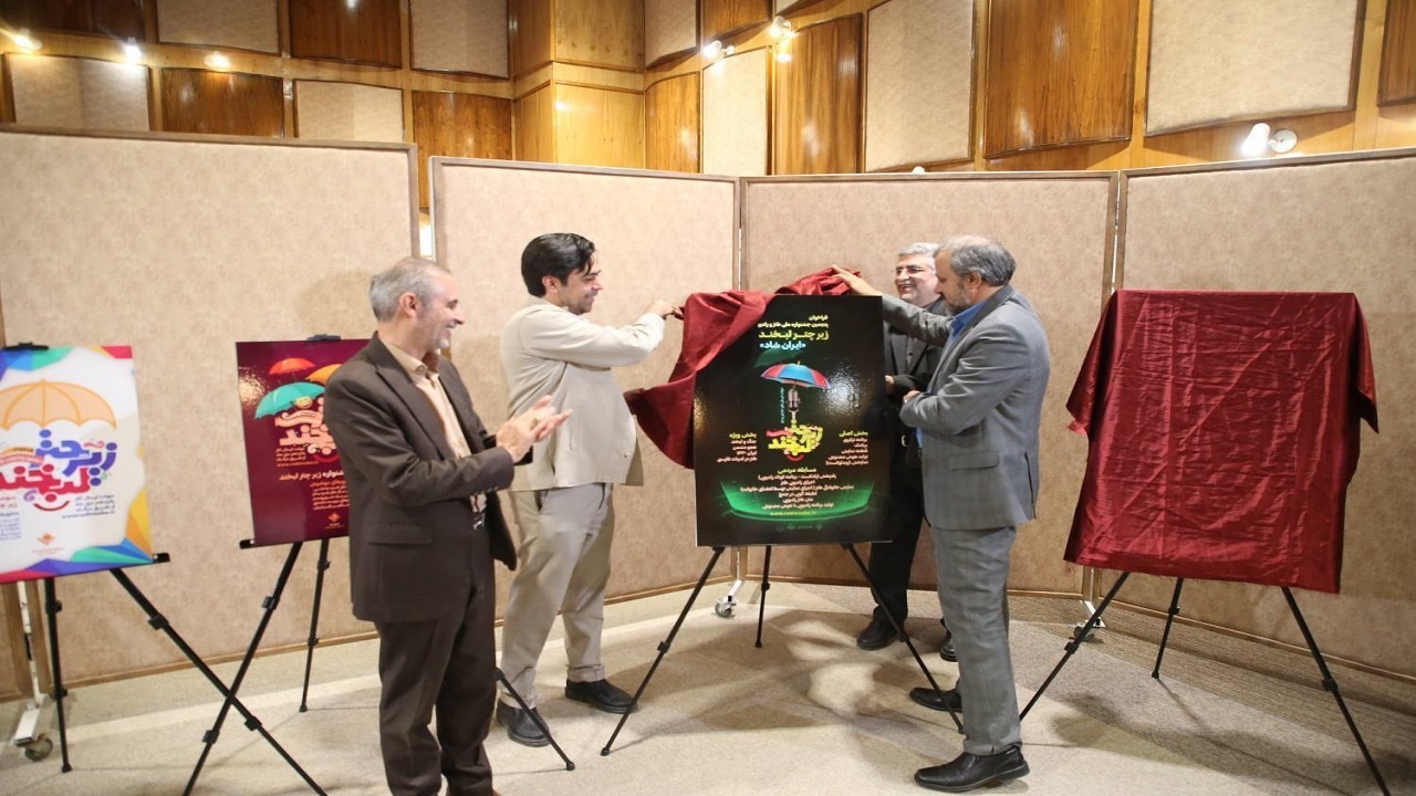 طنز رادیویی ظرفیت بالایی برای اثرگذاری و ماندگاری دارد