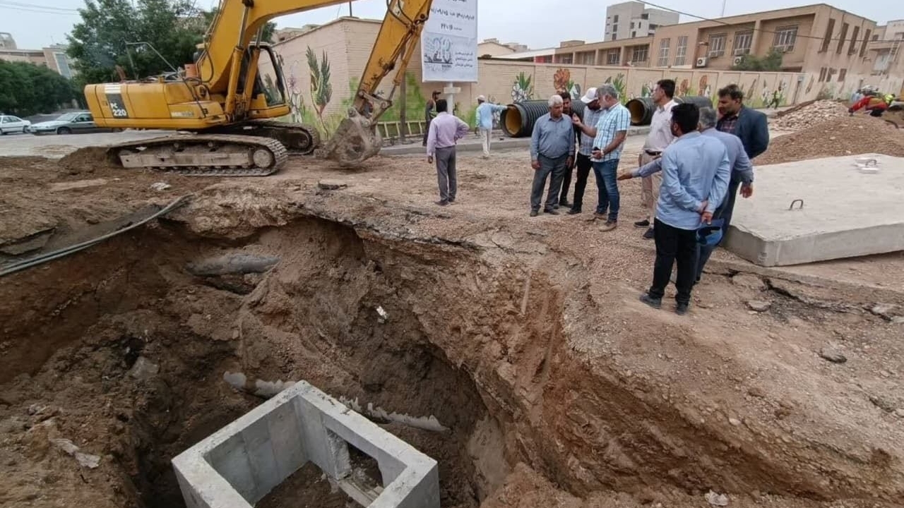 ۳ برابر شدن حجم فاضلاب در اهواز نسبت به ماه قبل؛ بیش از ۶۰۰ کیلومتر از ابتدای سال لایروبی شدند