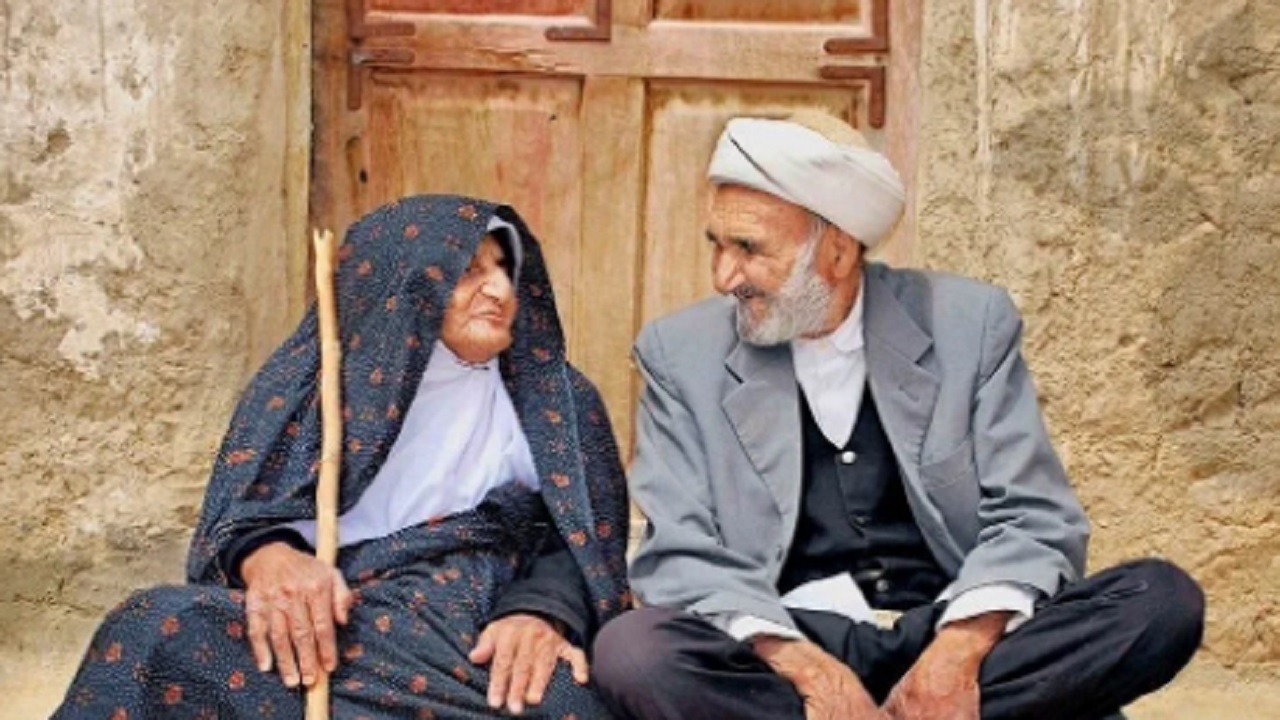 زنان در کردستان ۲ سال بیشتر از مردان عمر می‌کنند