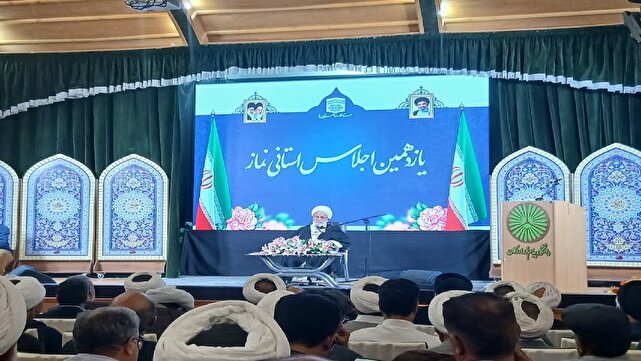 شیرینی ارتباط با خدا باید از دوران کودکی در دل فرزندان نهادینه شود