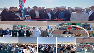 افتتاح زمین چمن مصنوعی در روستای مرزی و عشایری آواز درمیان