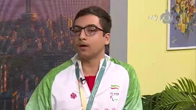 بزرگترین پشتیبان قهرمان پارادومیدانی کشورمان + فیلم