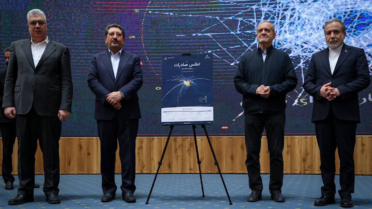 عراقچی: وضعیت کشور همچنان جنگی است