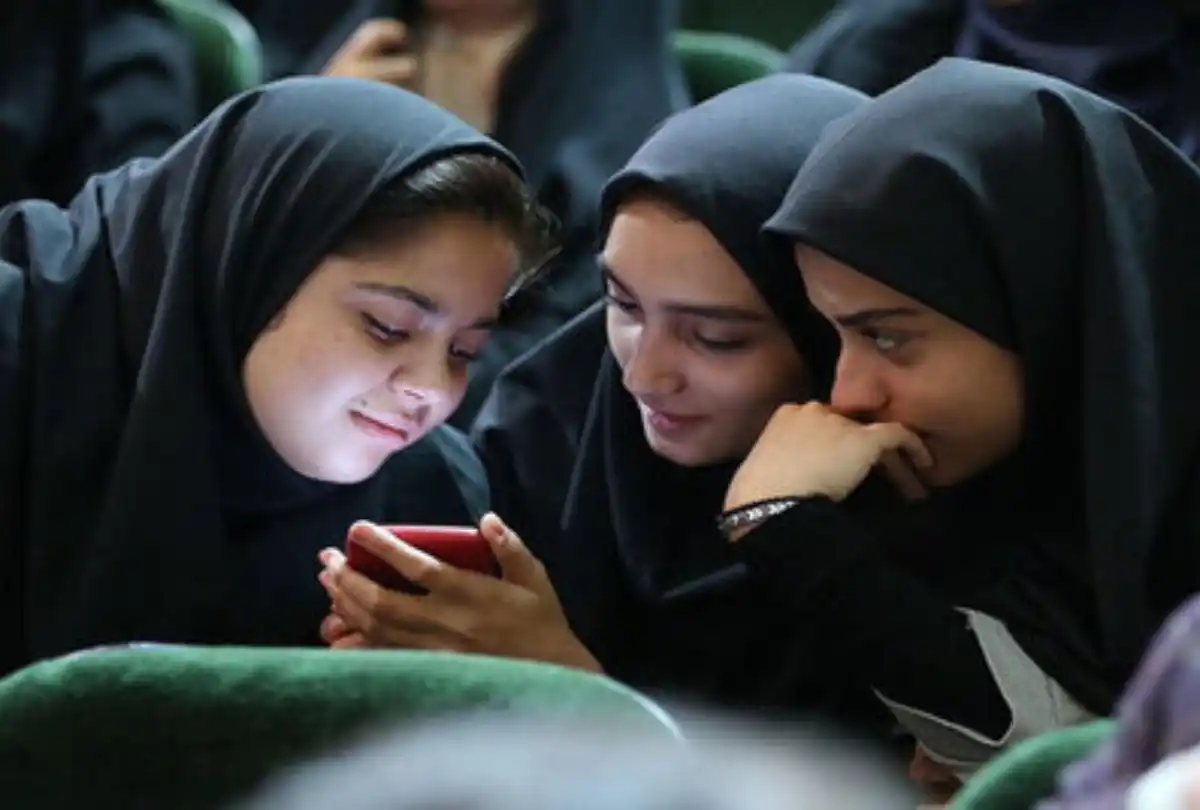 تلفن همراه در مدارس تلفن همراه در مدارس