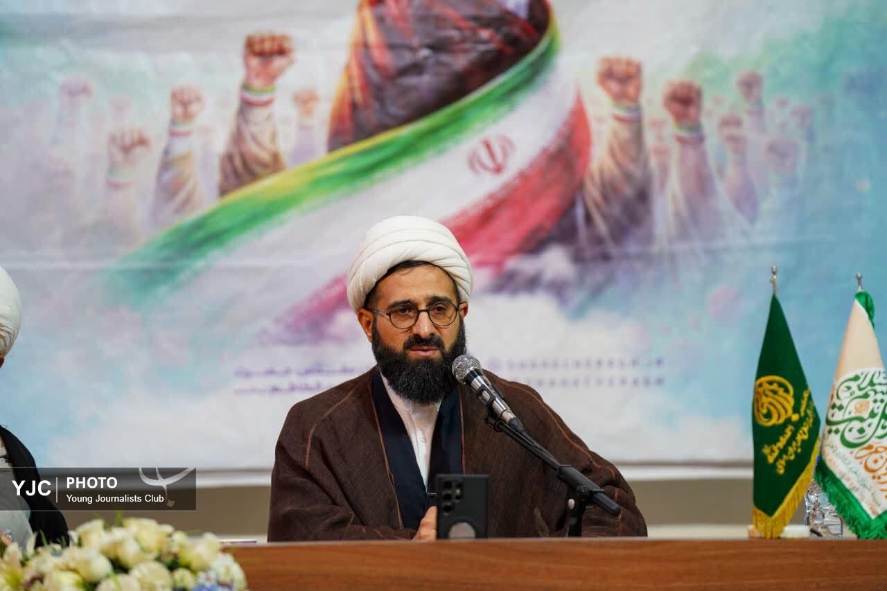 حمایت از مسئولان در کنار مطالبه‌گری؛ راهکار عبور از بحران