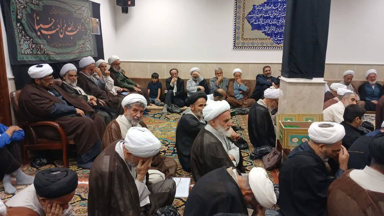 مراسم بزرگداشت آیت الله شبیری زنجانی از سوی آیت الله جوادی آملی برگزار شد