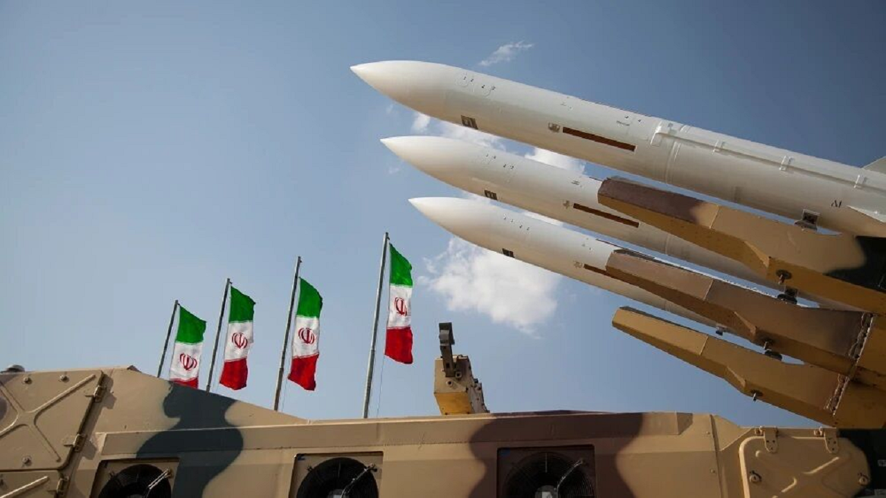 وال‌استریت ژورنال: ایران تولید محدود موشک‌های بالستیک را از سر گرفته است