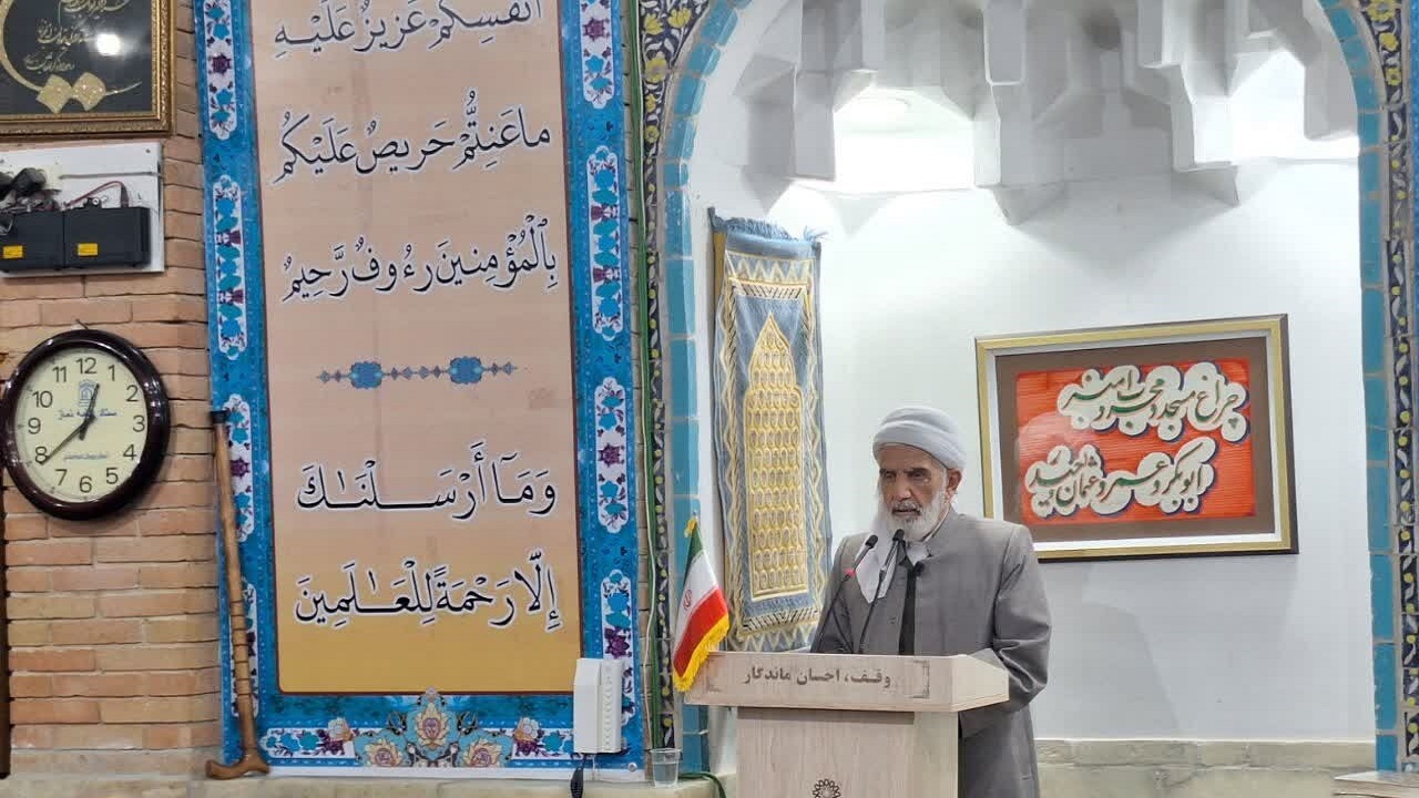 مهار گرانی و رفع مشکلات معیشتی در اولویت مسئولان باشد