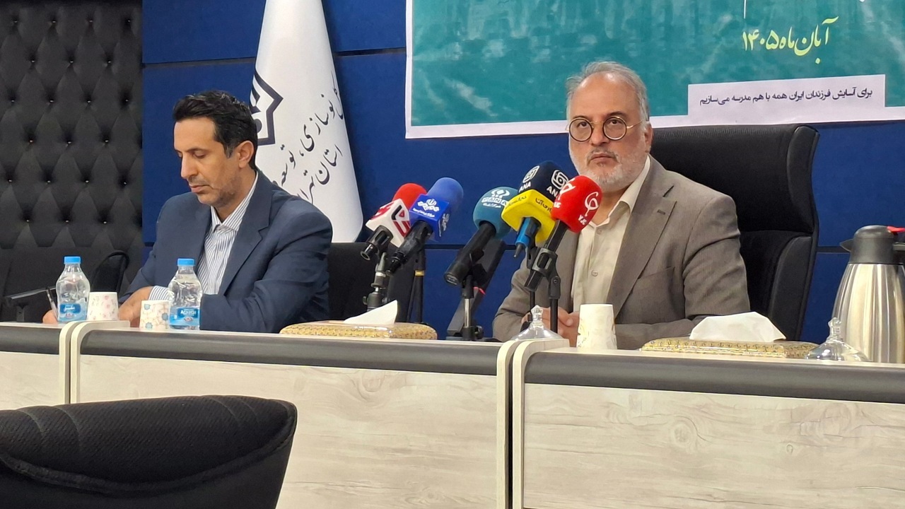 ارتقای زیرساخت‌های آموزشی تهران؛ آسفالت ۱.۷ میلیون متر مربع محوطه مدارس و استانداردسازی ۳۶۹ مدرسه