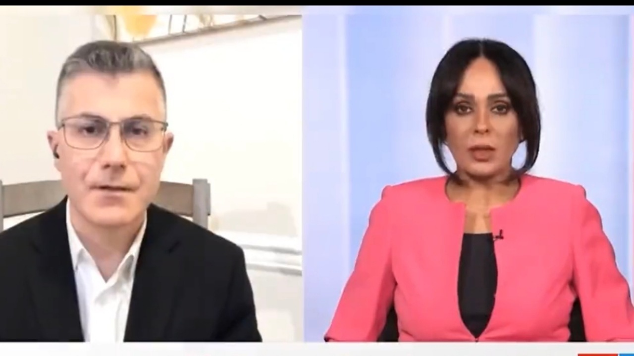 اذعان تحلیلگر نظامی تلویزیون موساد به توانایی ایران برای قطع کابل‌های اینترنتی در خلیج فارس! + فیلم