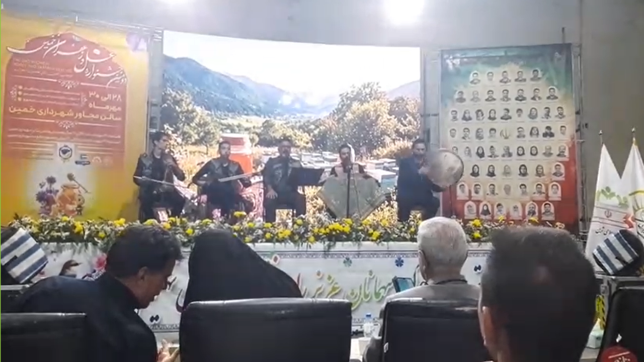 برگزاری جشنواره عسل و زعفران در خمین از لنز دوربین شهروندخبرنگار