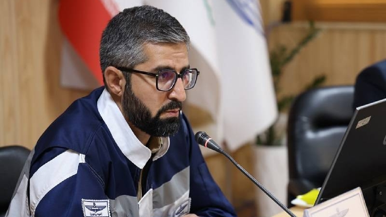 علیزاده: برای تردد متروباس‌های ۲۶ متری، نیازی به تغییر در میادین تهران نیست