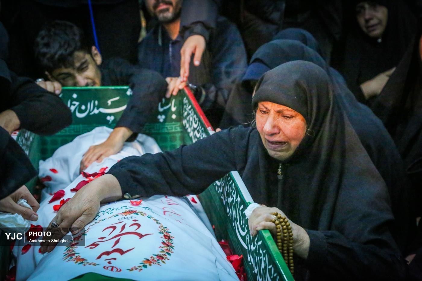 مراسم وداع با پیکر مطهر شهید محمدرضا طالبی
