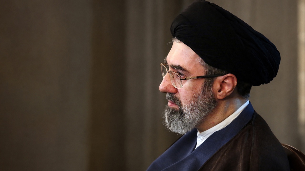 انتشار بخش‌هایی از درس خارج فقه رهبر معظم انقلاب برای اولین بار + فیلم