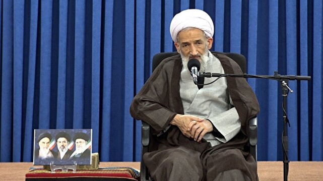 ضرورت حضور حماسی در راهپیمایی ۱۳ آبان
