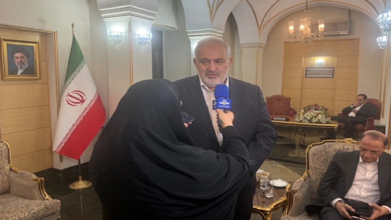 وزیر نیرو با هدف توسعه همکاری‌های انرژی عازم بلاروس شد