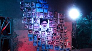 خیزش ققنوس