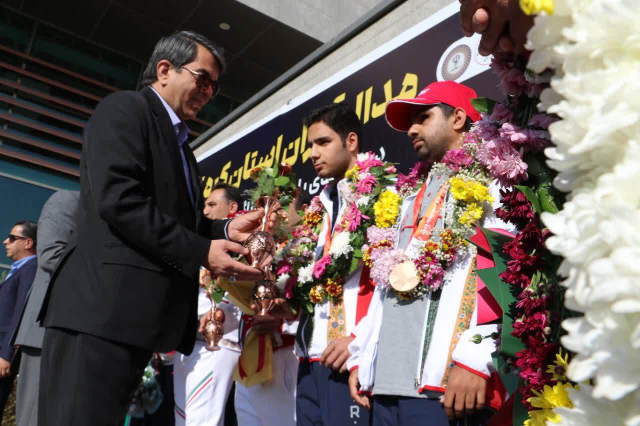 ۱۲ مدال ناگویا در آغوش کرمان + تصاویر