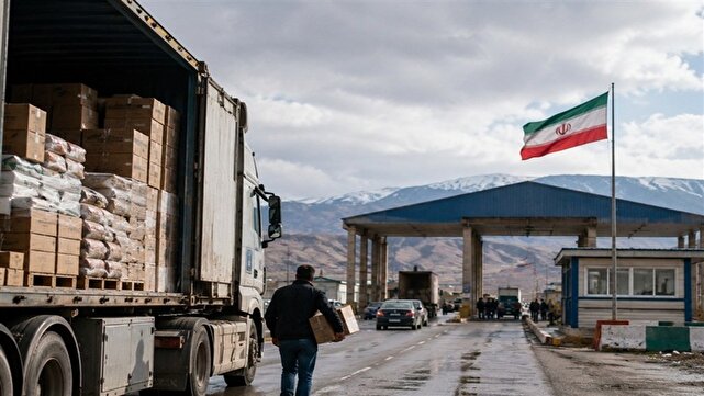 منفعت ۱.۵ همتی مرزنشینان با اجرای قانون ساماندهی تجارت مرزی